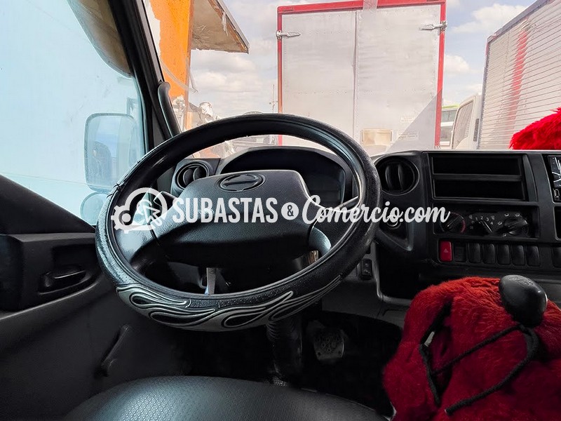6.Interior Carro.JPG